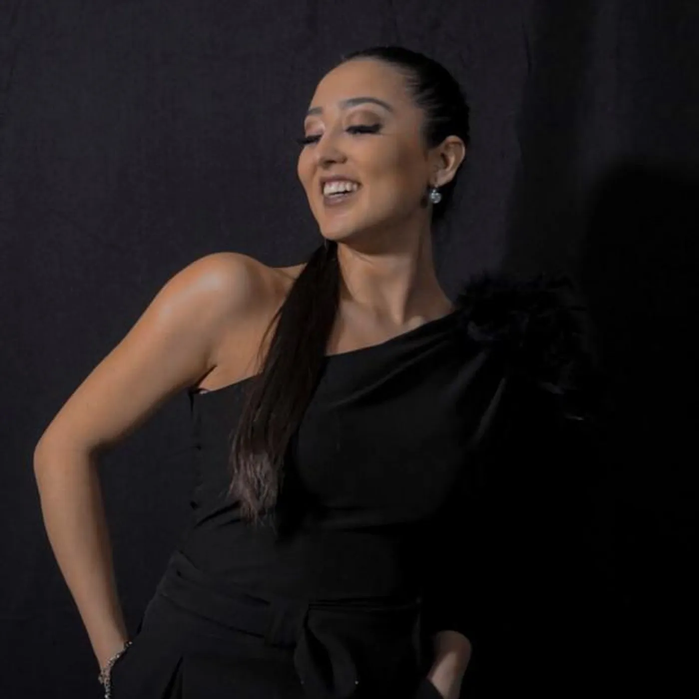 Julia Garrido Brand Page