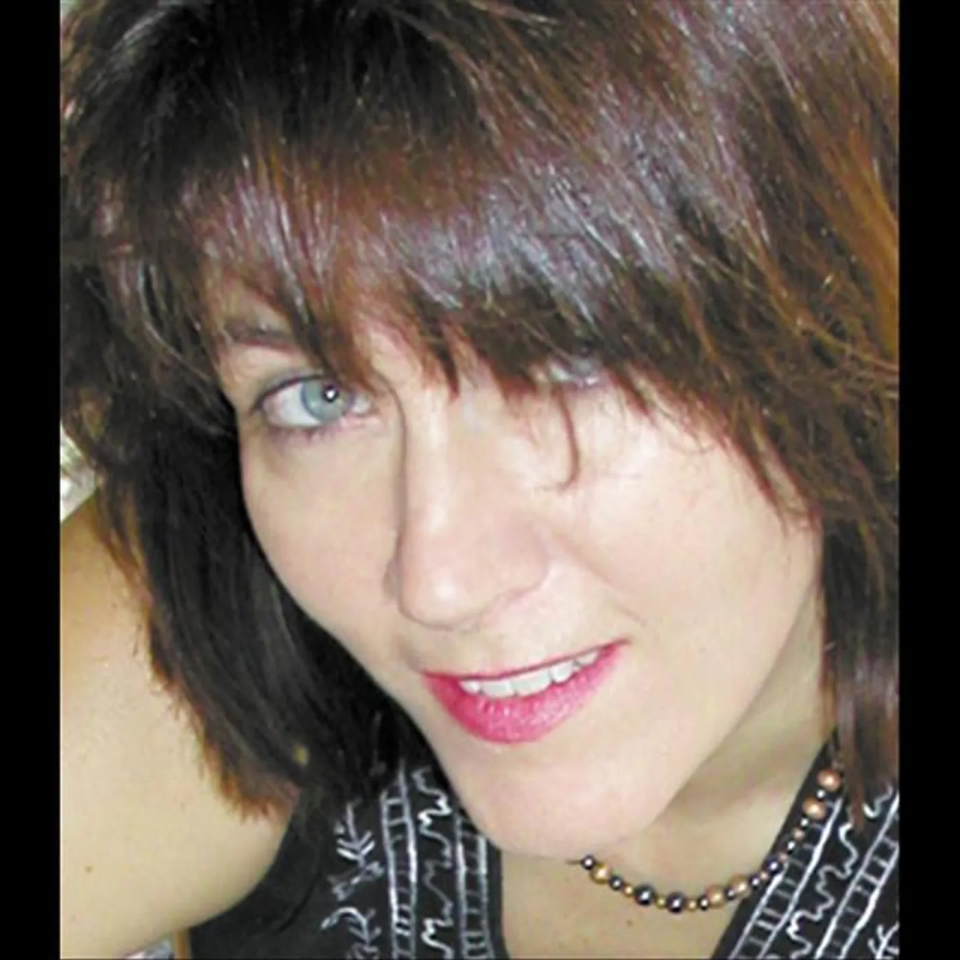 Julia Foley Brand Page