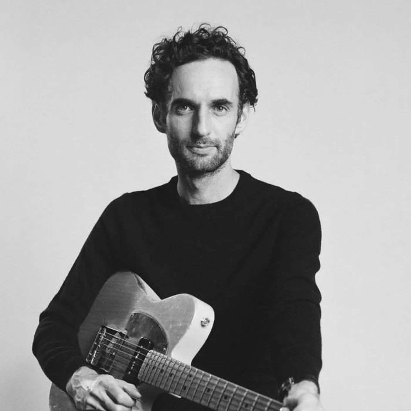 Julian Lage Brand Page