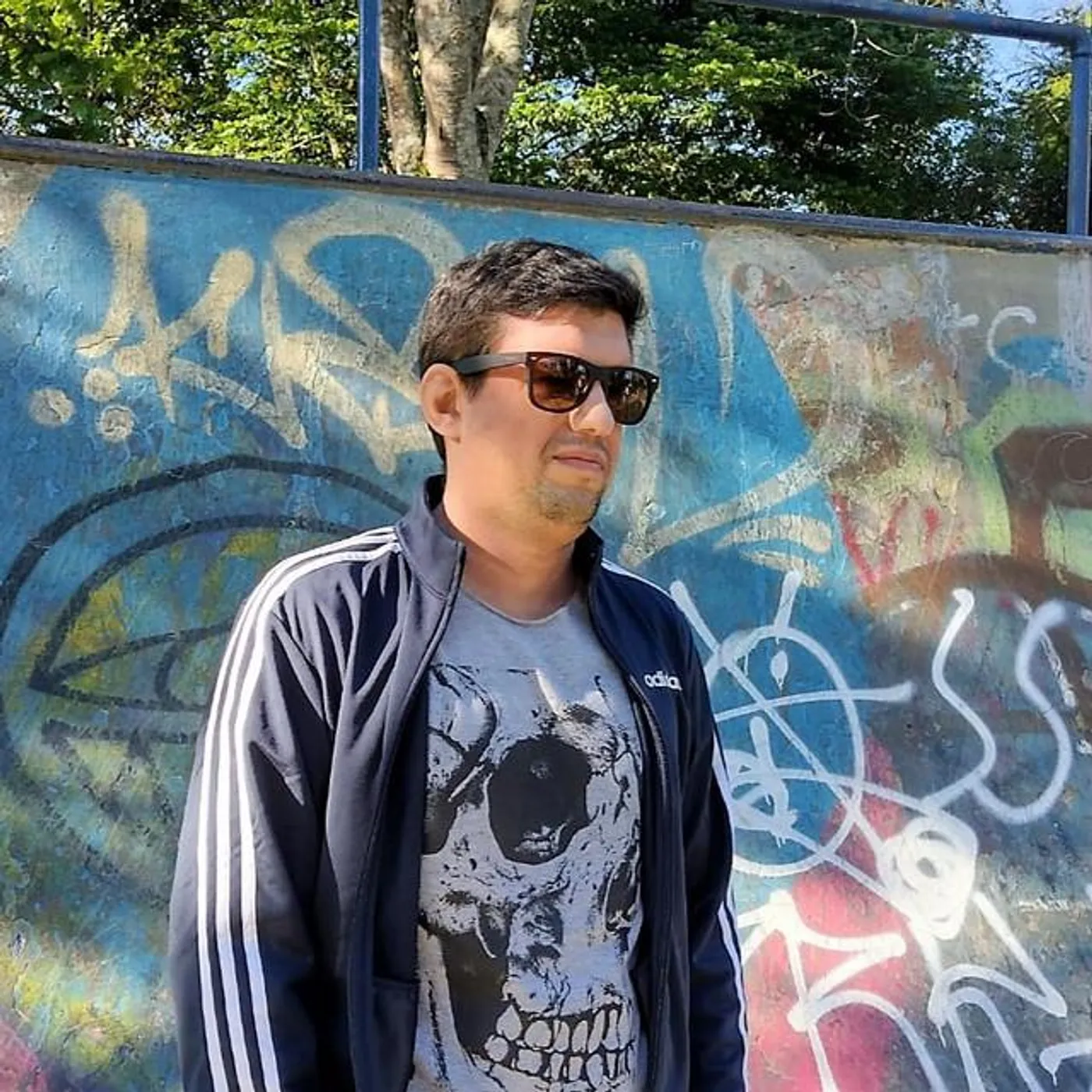 Juliano Gomez Brand Page