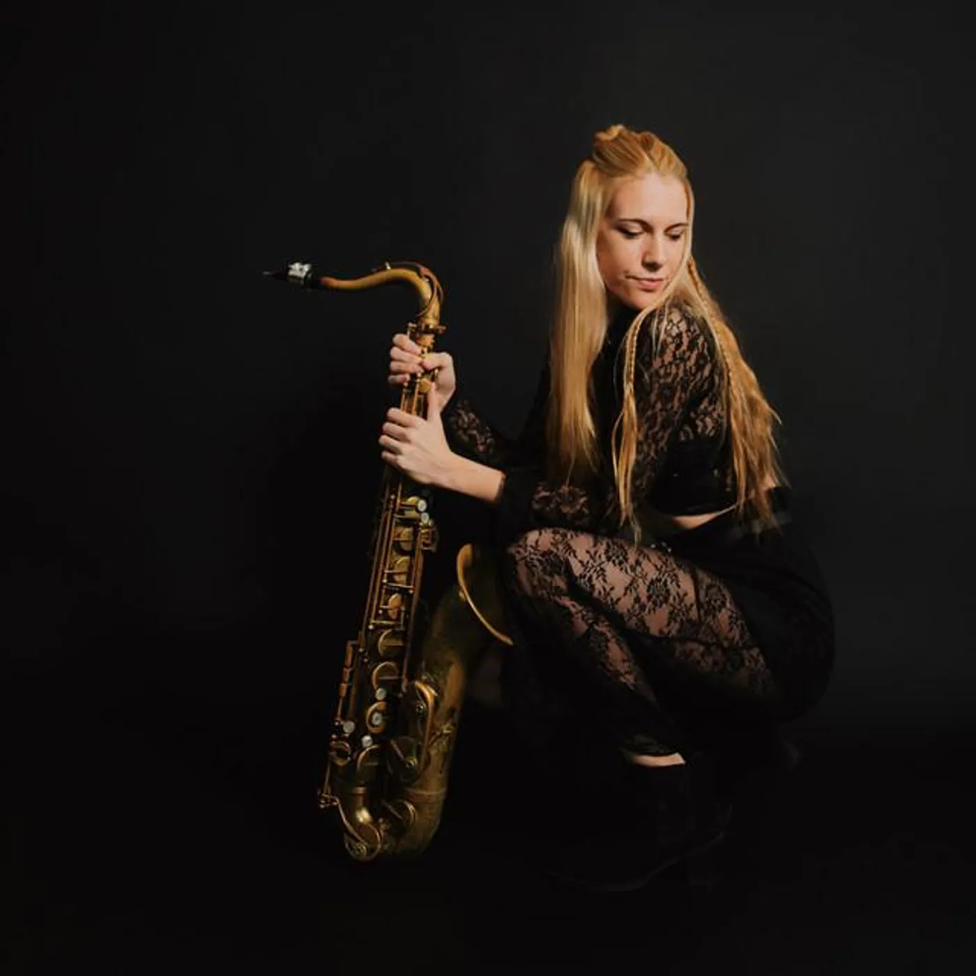 Julieta Eugenio Brand Page