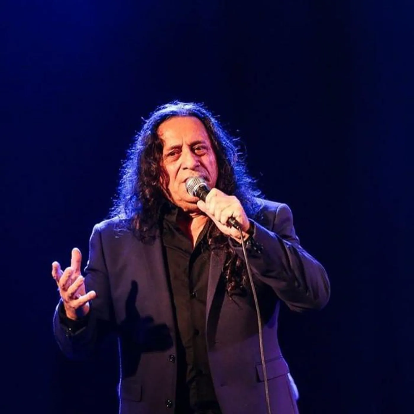 Omar Mollo Brand Page