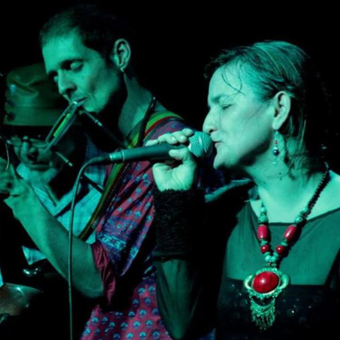 Os The Darma Lóvers