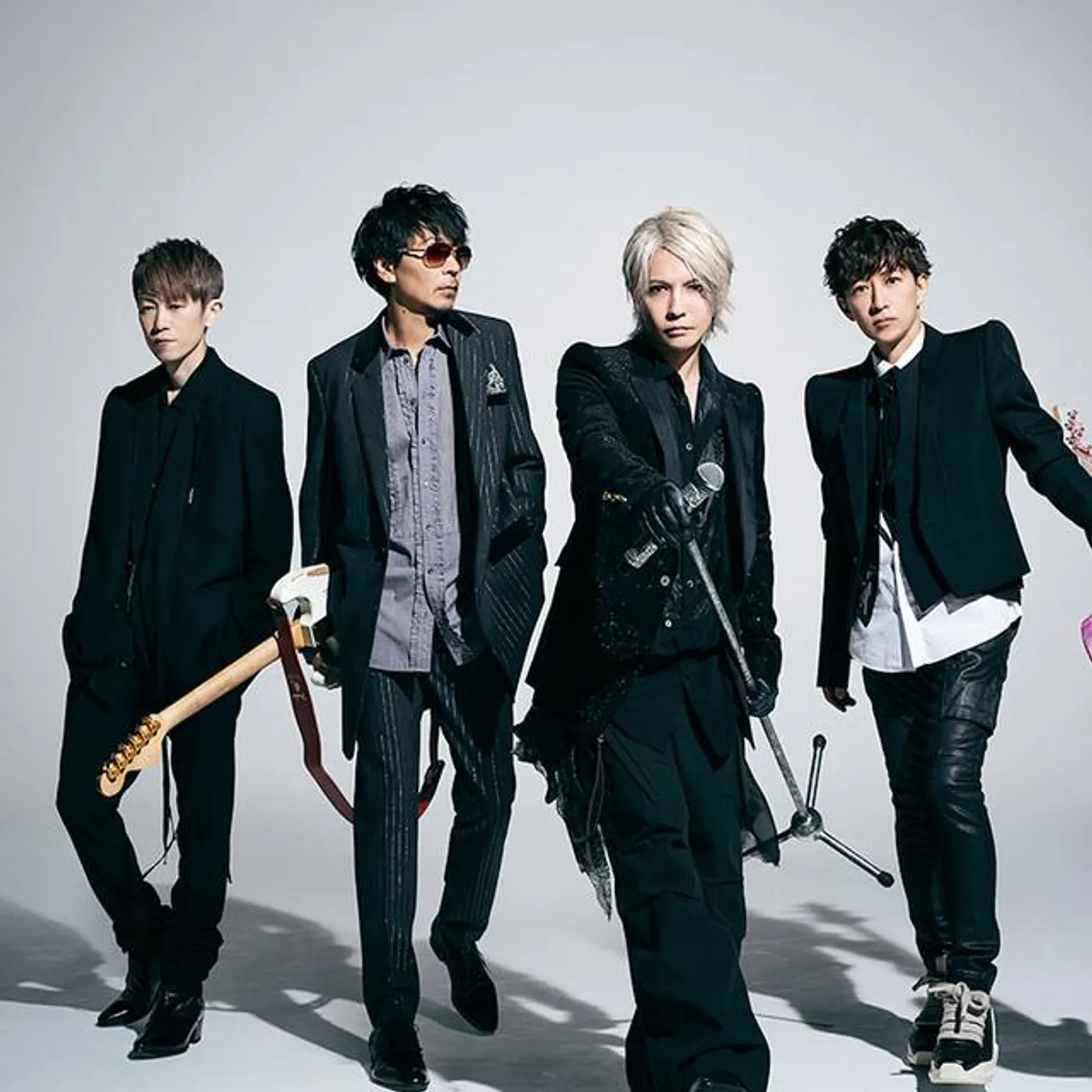 L'Arc-en-Ciel Brand Page