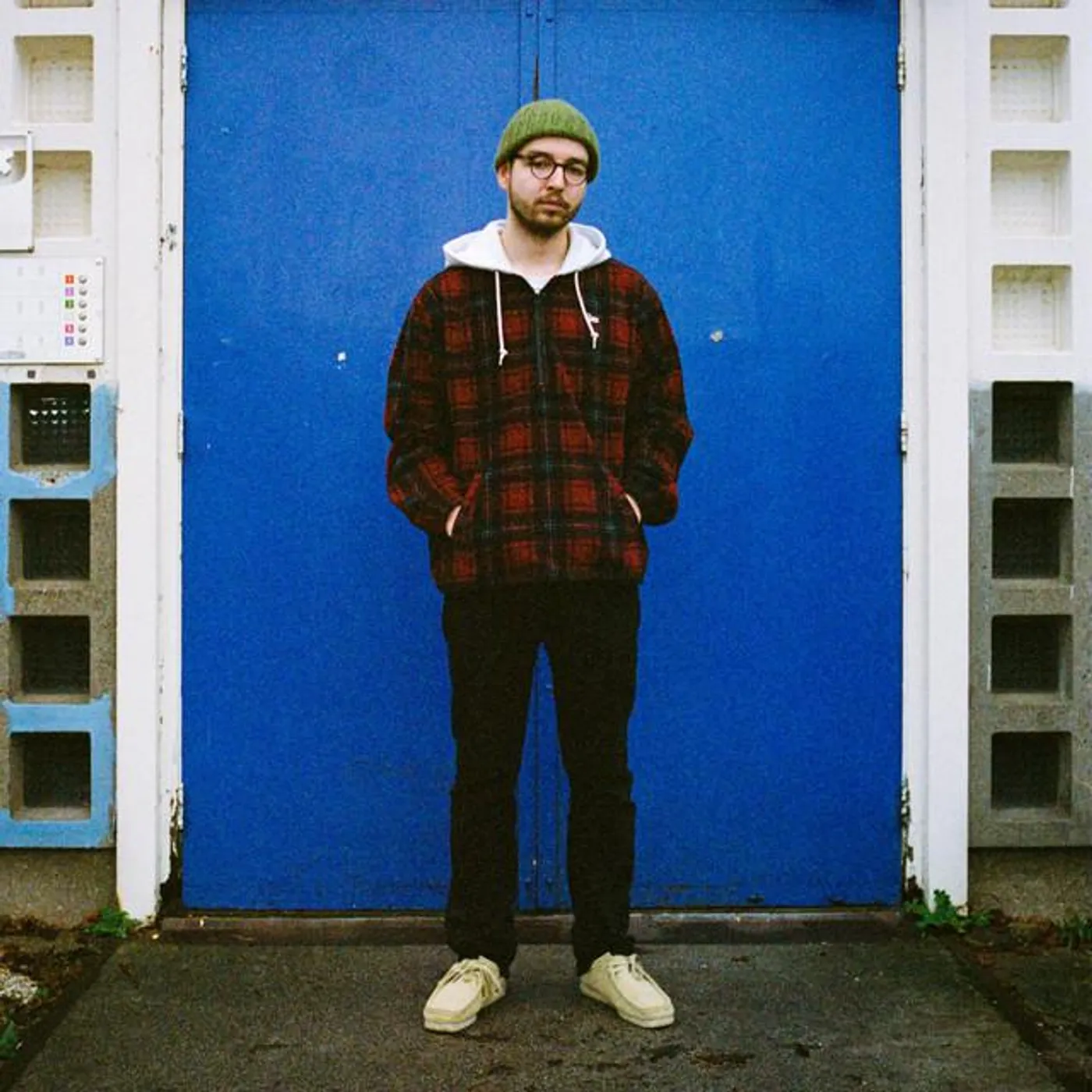 LO-FI LE-VI