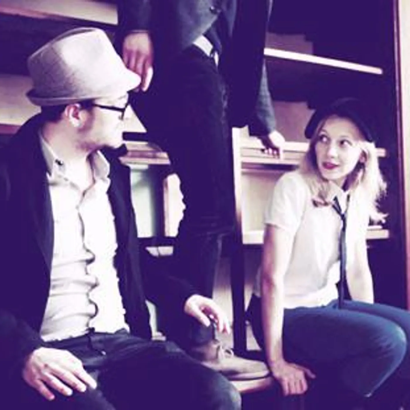 Lonely Drifter Karen