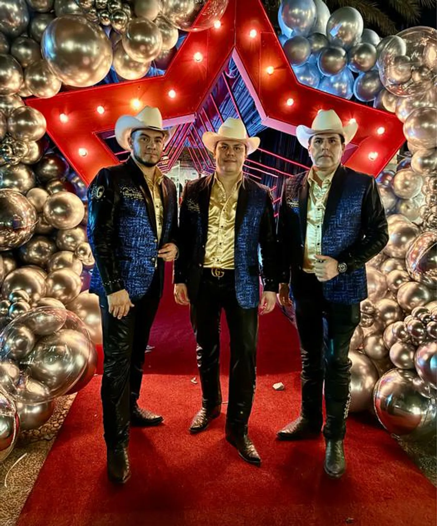 Los Inseparables De La Sierra