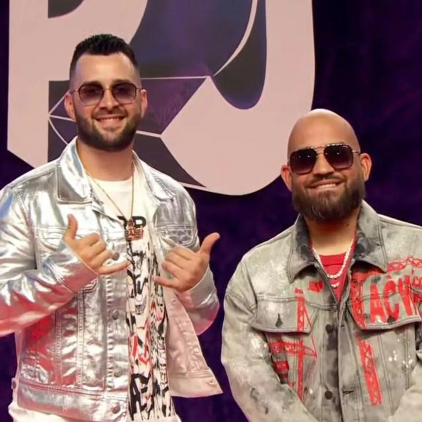 Los Legendarios Brand Page