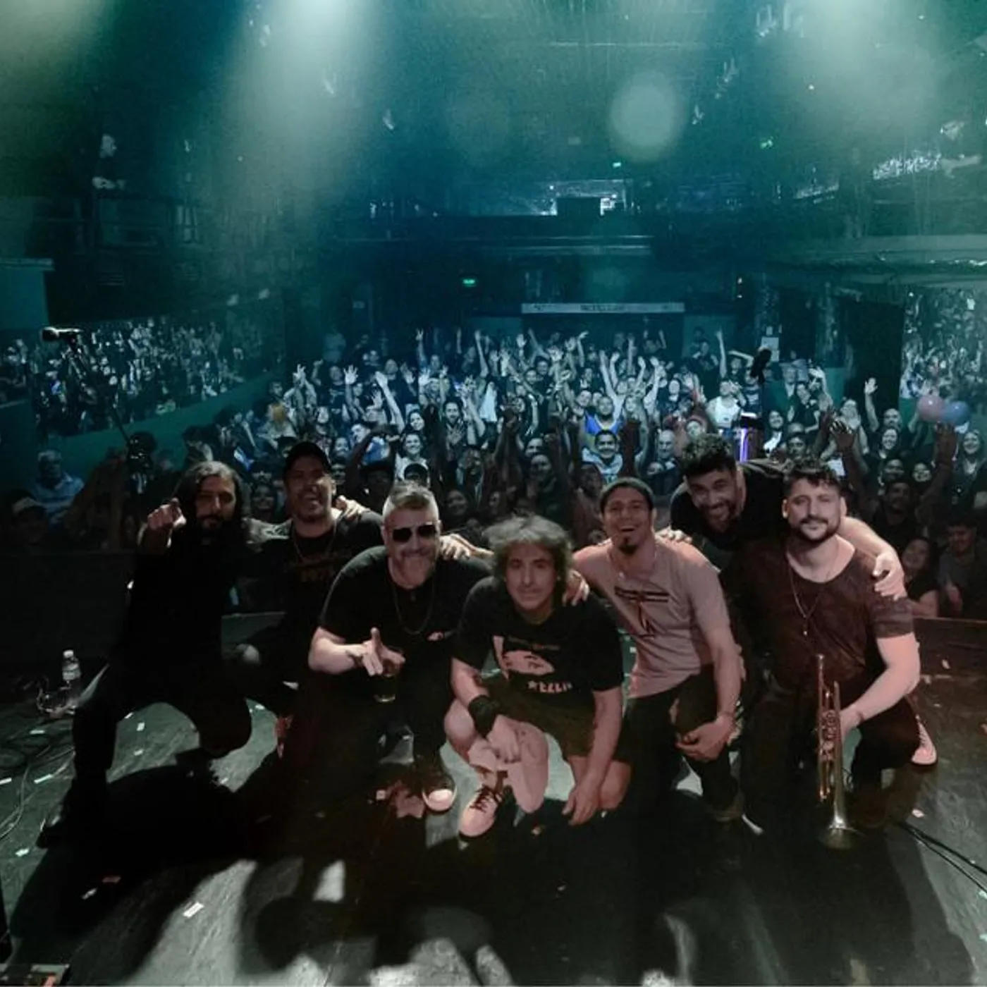 La Perra Que Los Parió