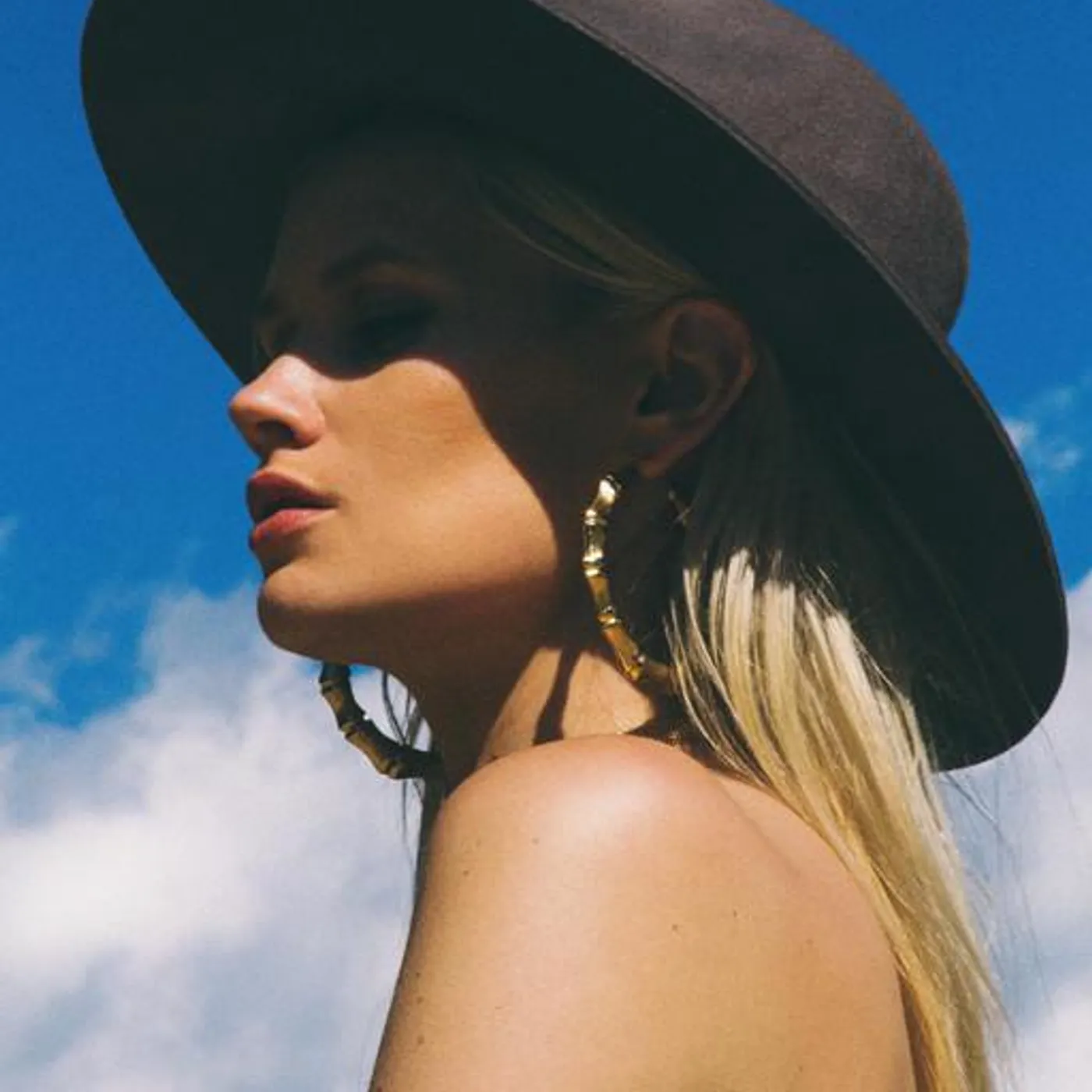 Lauren Bennett Brand Page