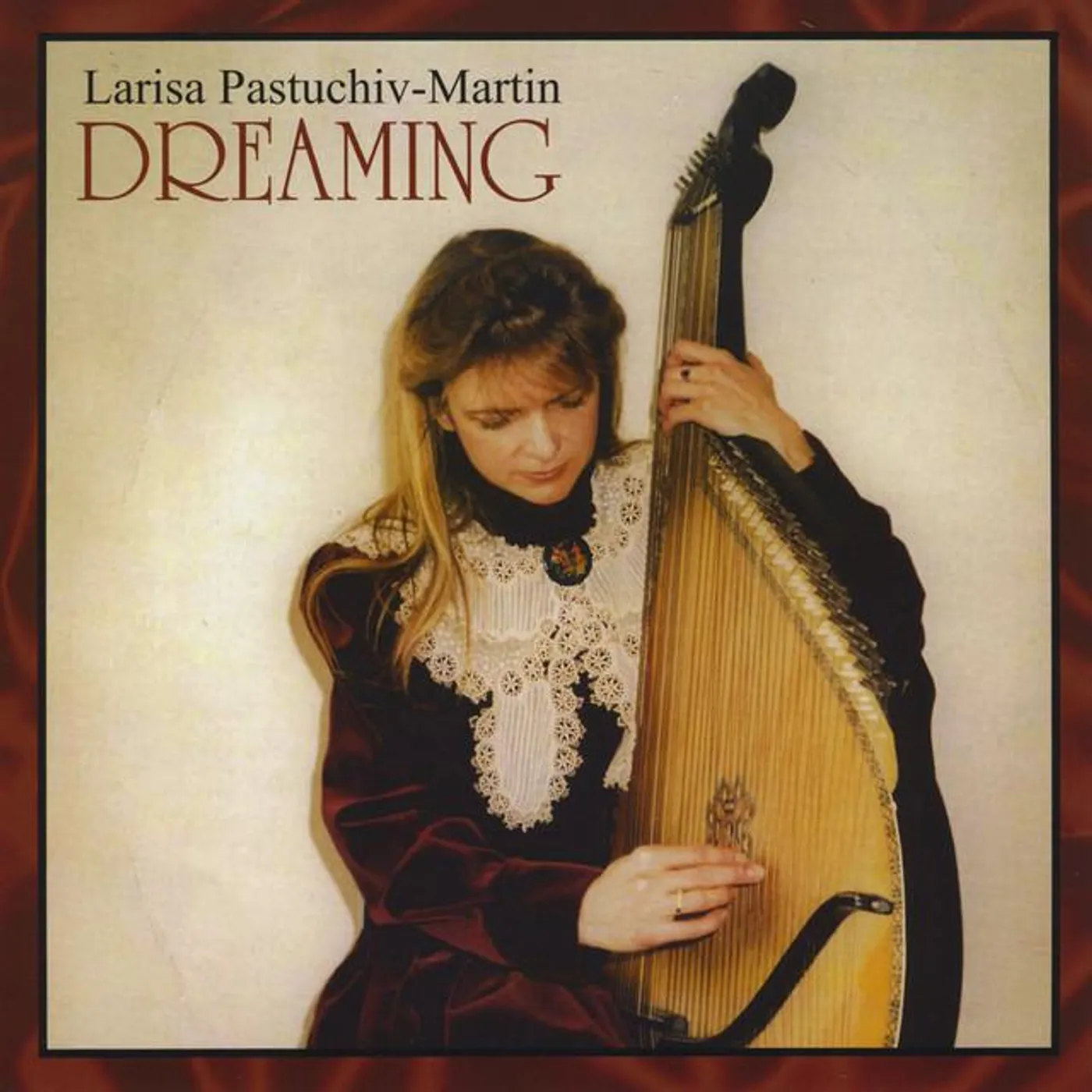 Larisa Pastuchiv-Martin