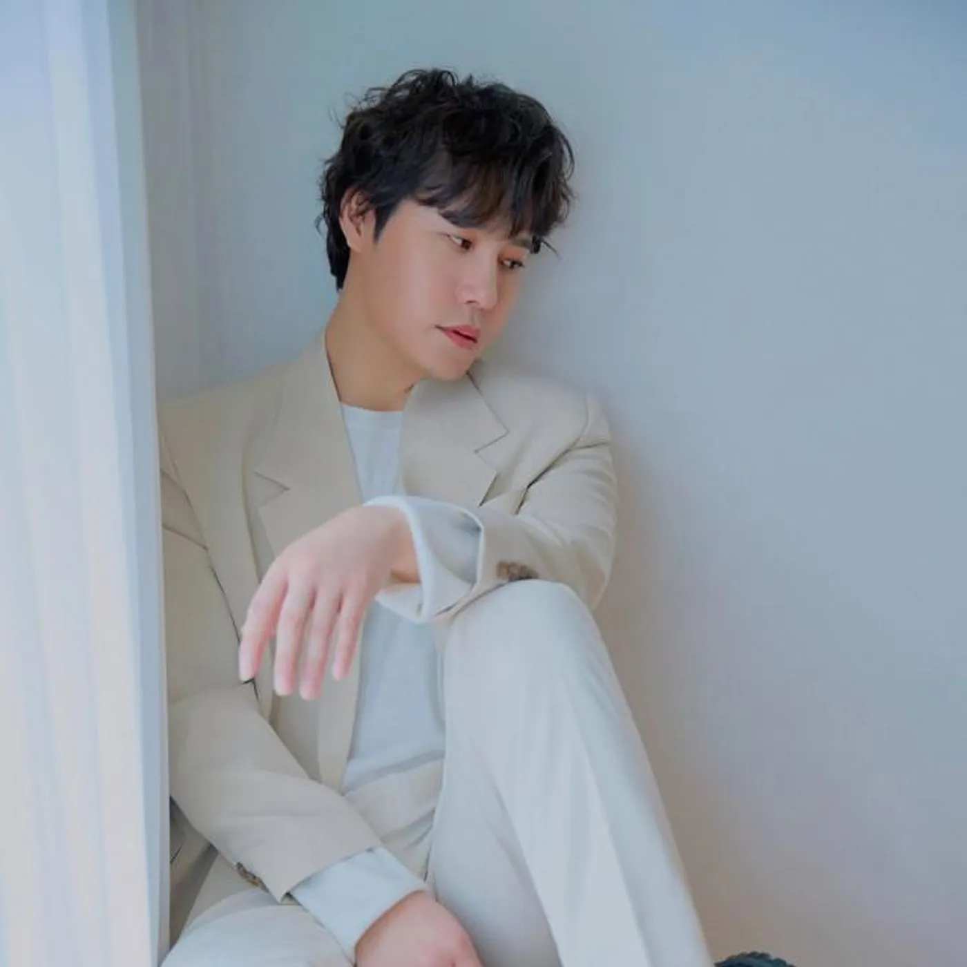 Lee Hyun Brand Page