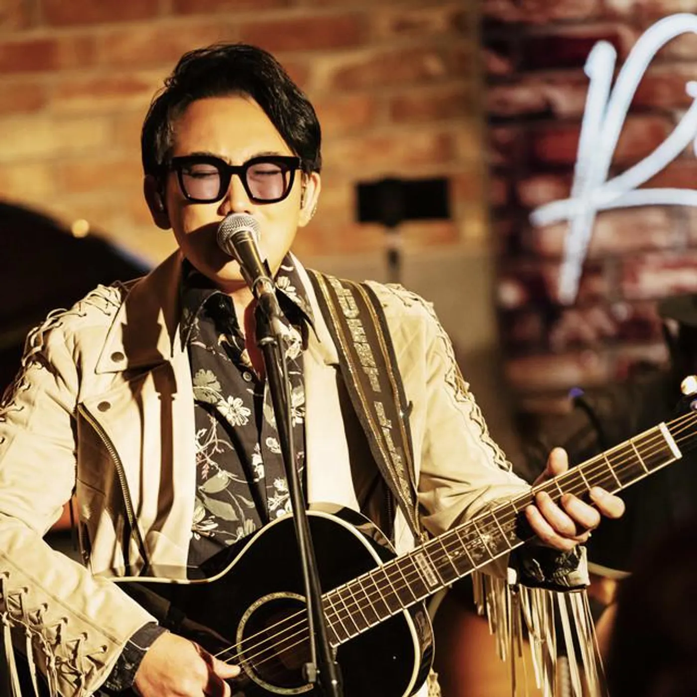 Lee Seung Chul Brand Page