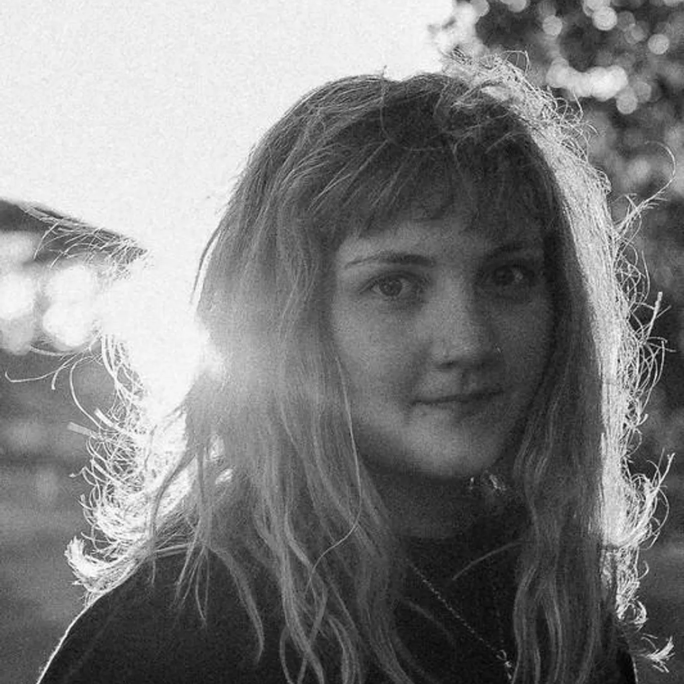 Liv Cartledge Brand Page