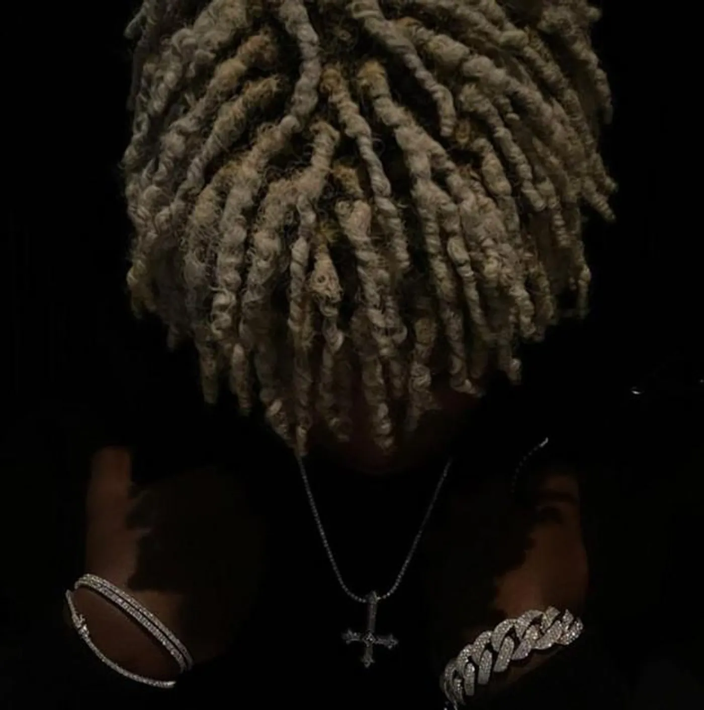 Lil 9 Archive