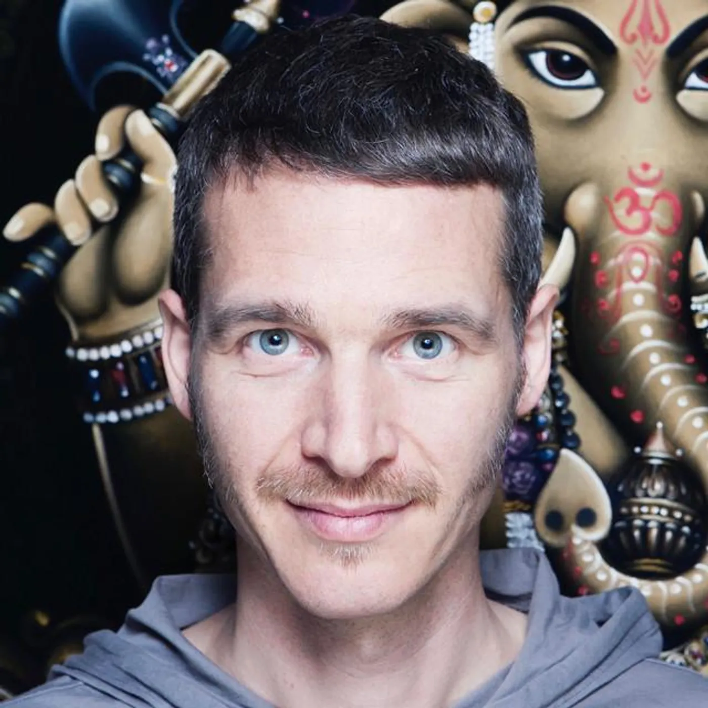 Luc Acke Brand Page