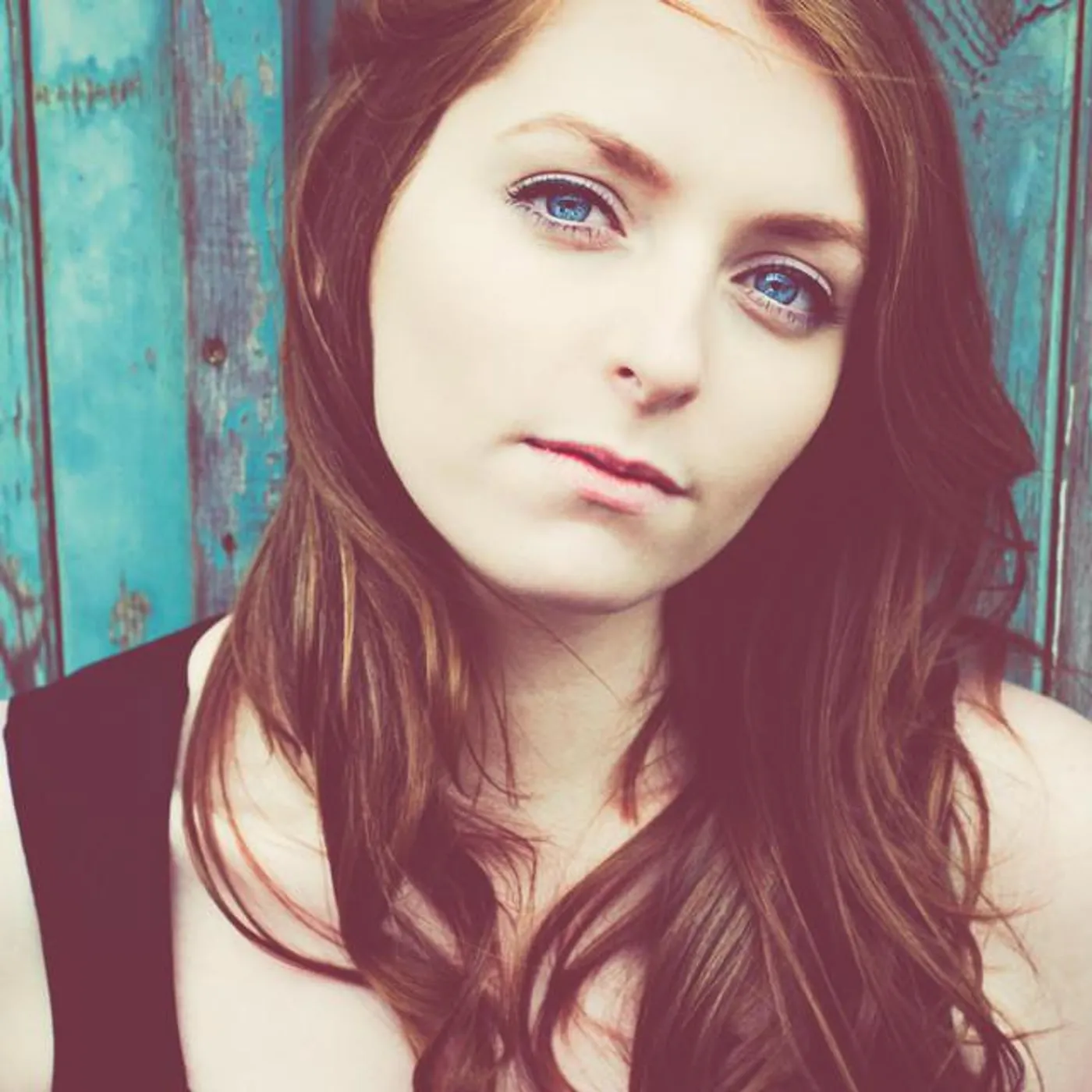 Lucy Zirins