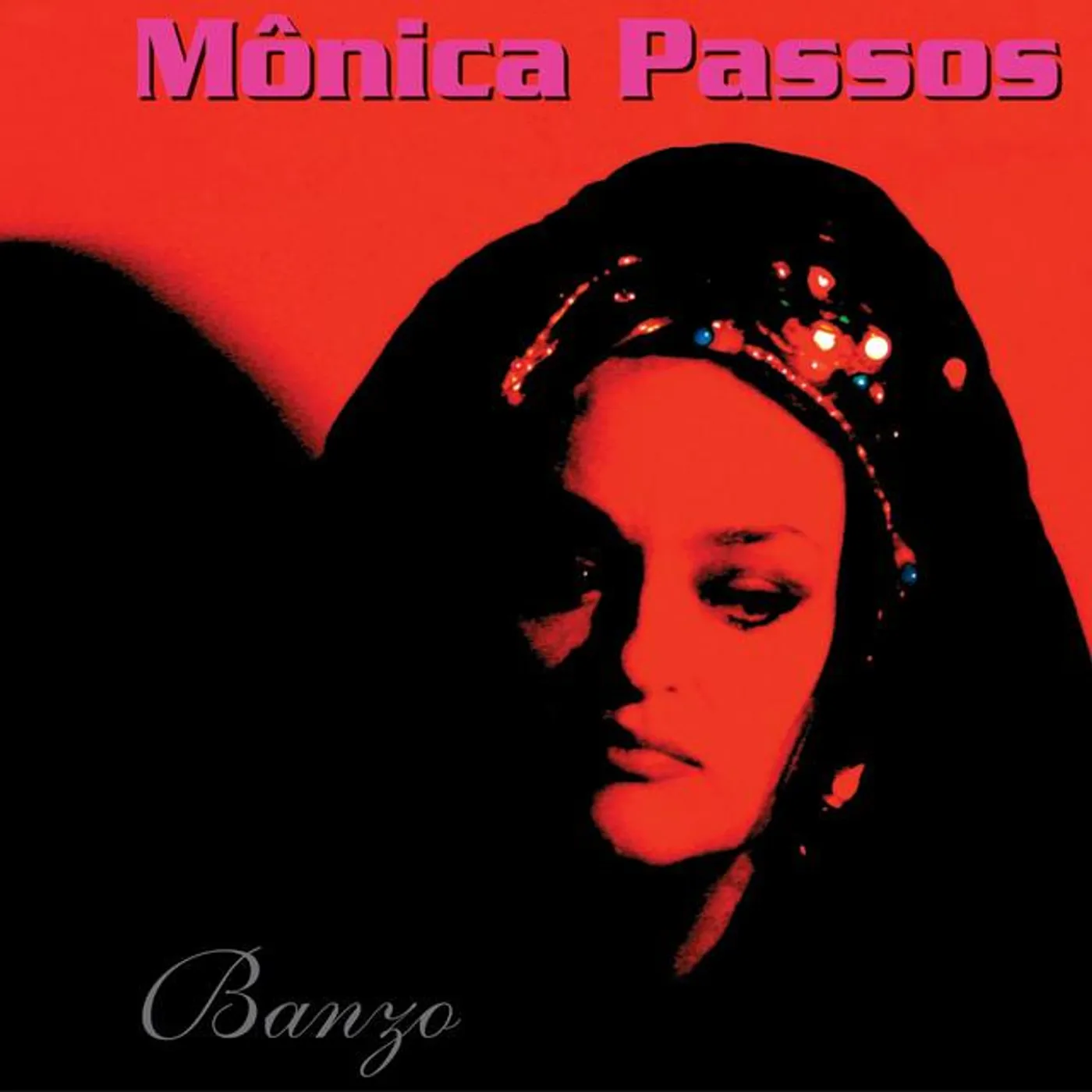 Monica Passos Brand Page