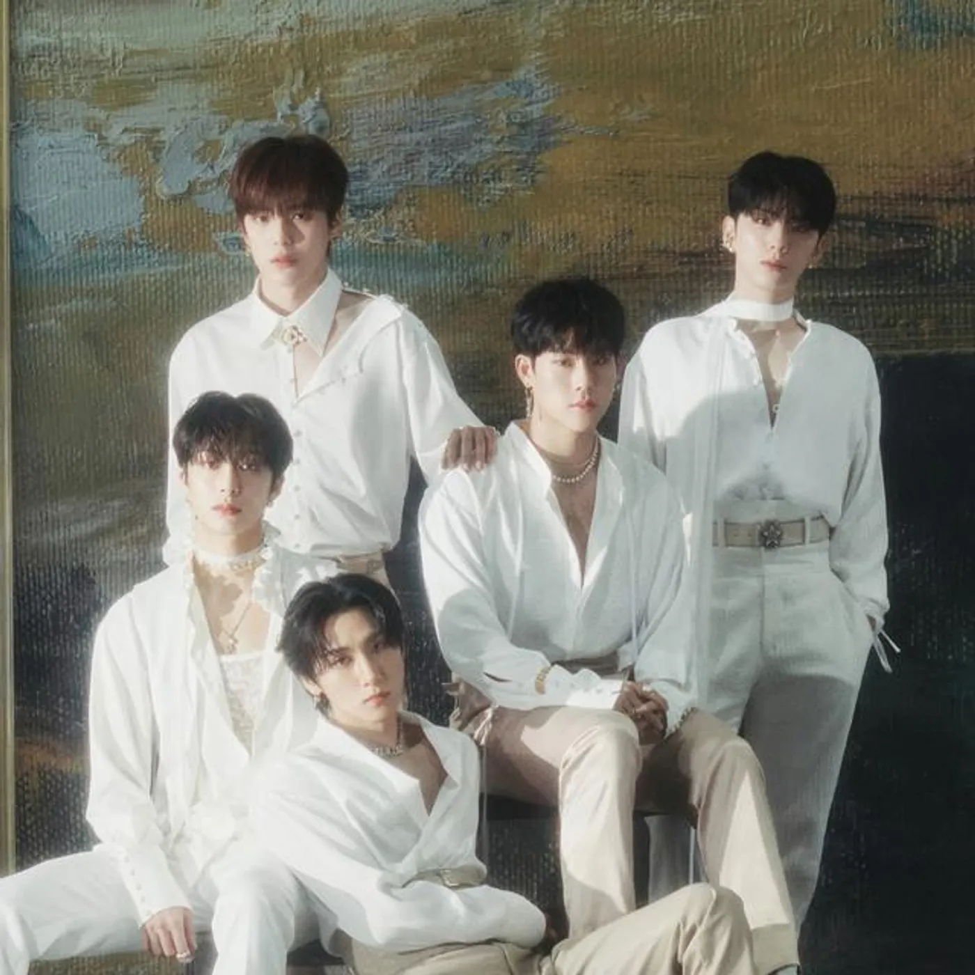 MONSTA X Brand Page