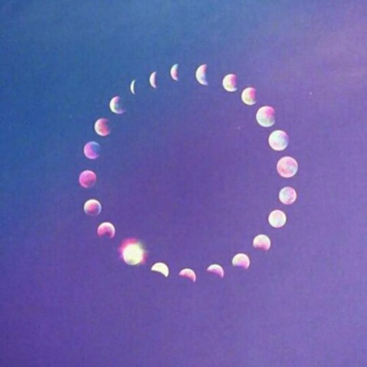 MoonMoon Brand Page