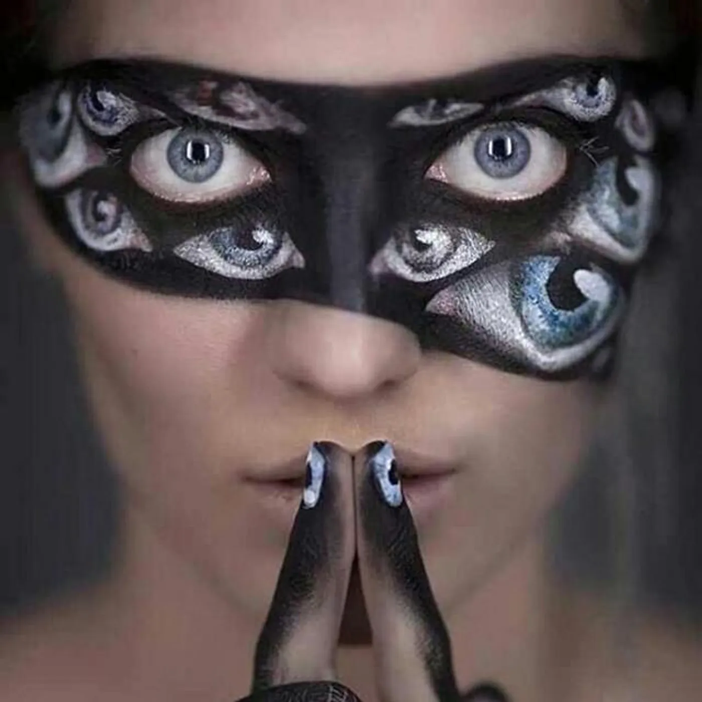 Materialeyes Brand Page