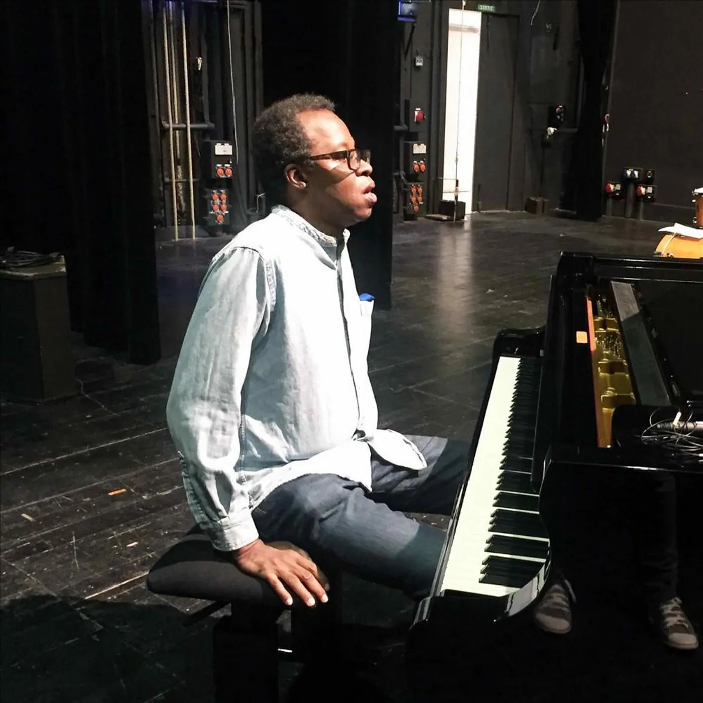 Matthew Shipp Trio Brand Page