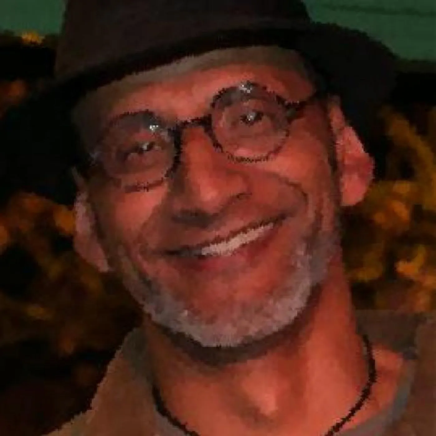 Max Gonzaga Brand Page