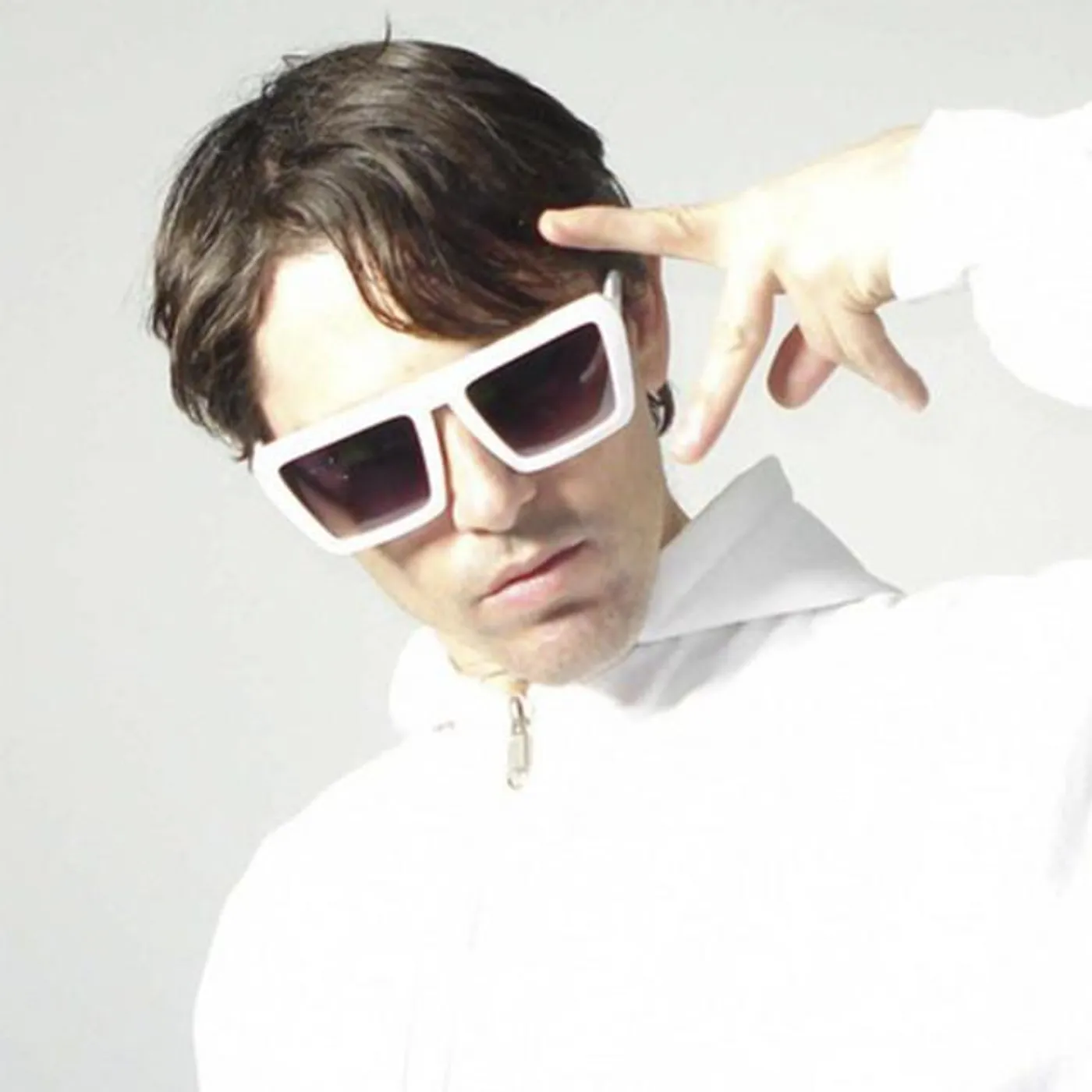 Max Superstar Brand Page