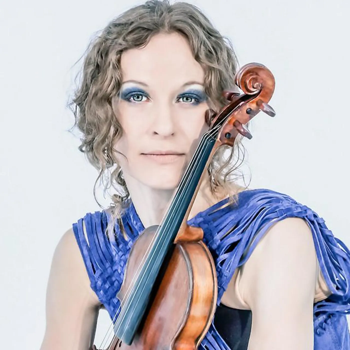 Maia Krasnaia Brand Page