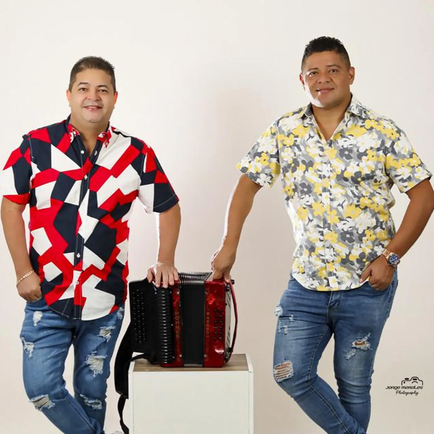 Manuel y Abdiel Brand Page
