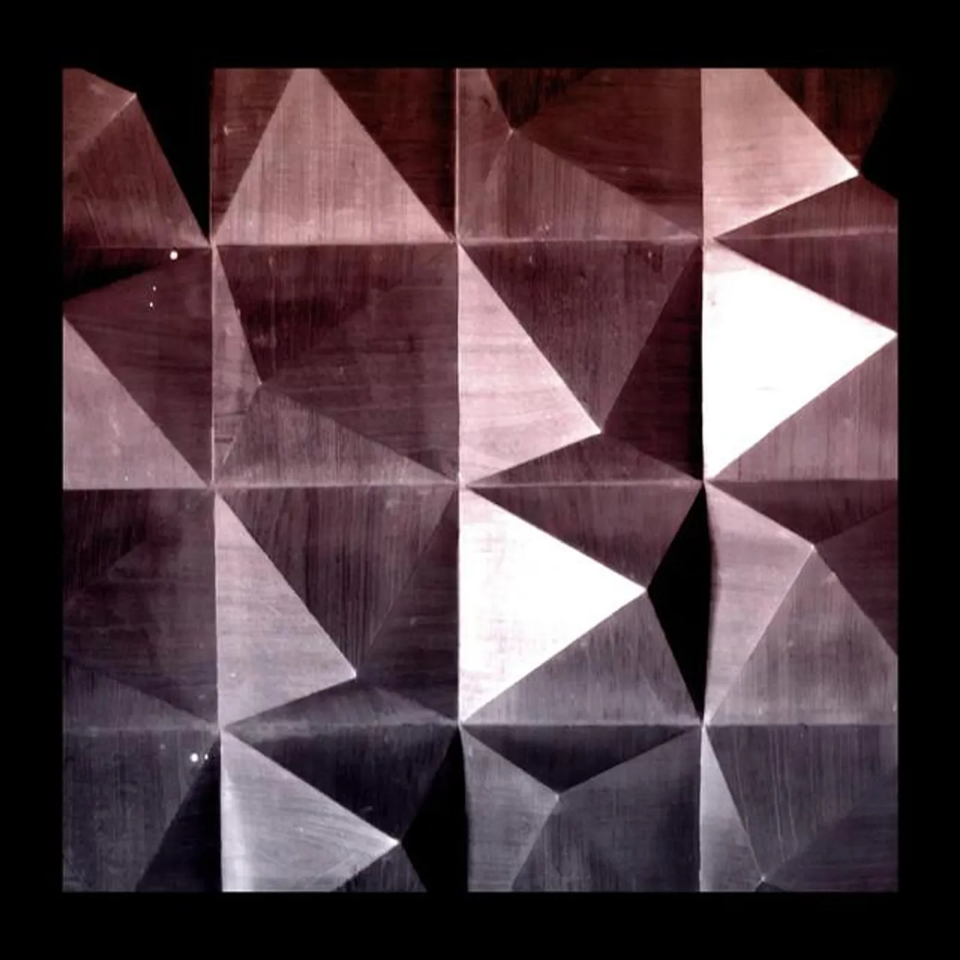 Mara Rubia Brand Page