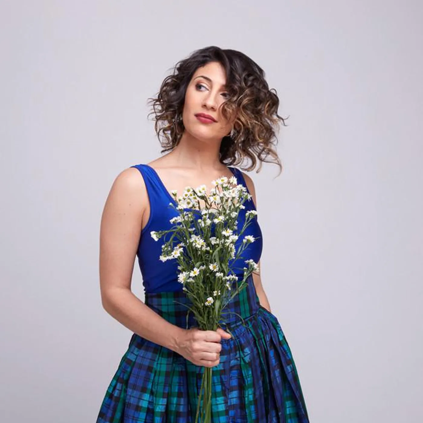 Mariana Mazú Brand Page