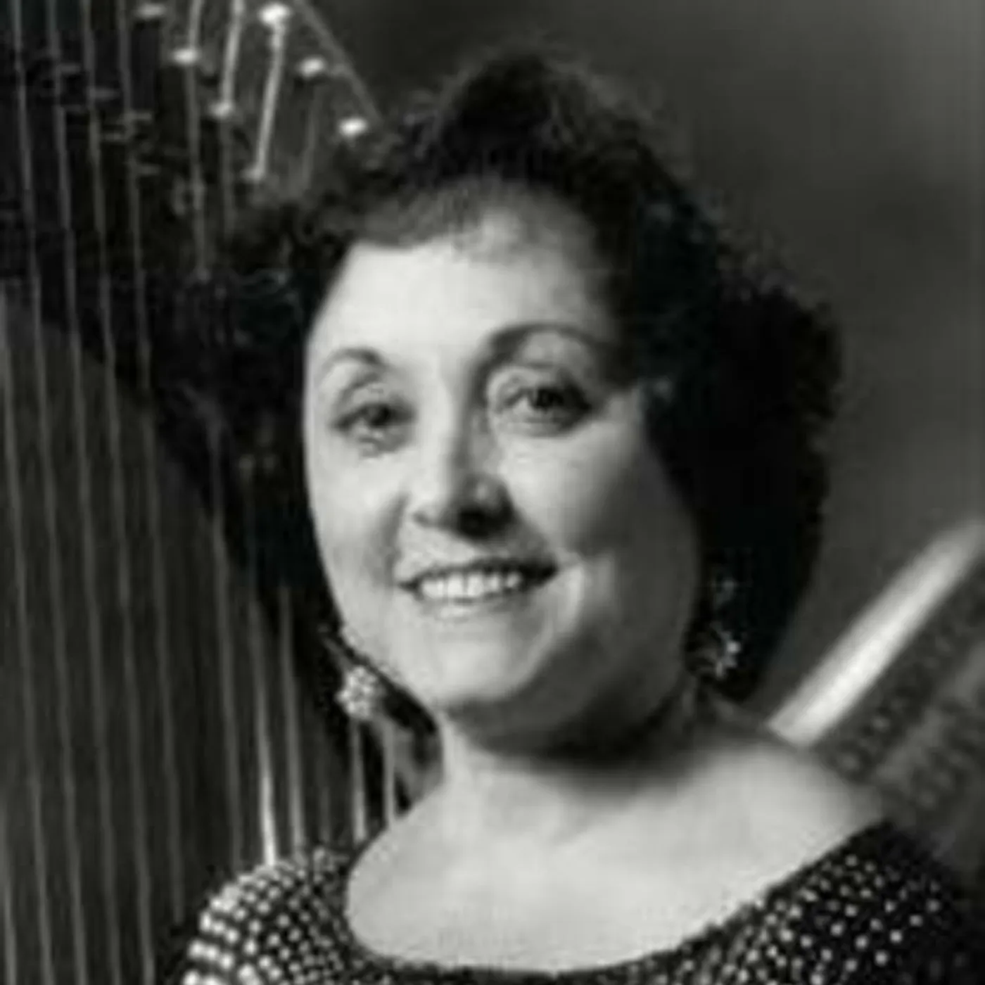 Marisa Robles