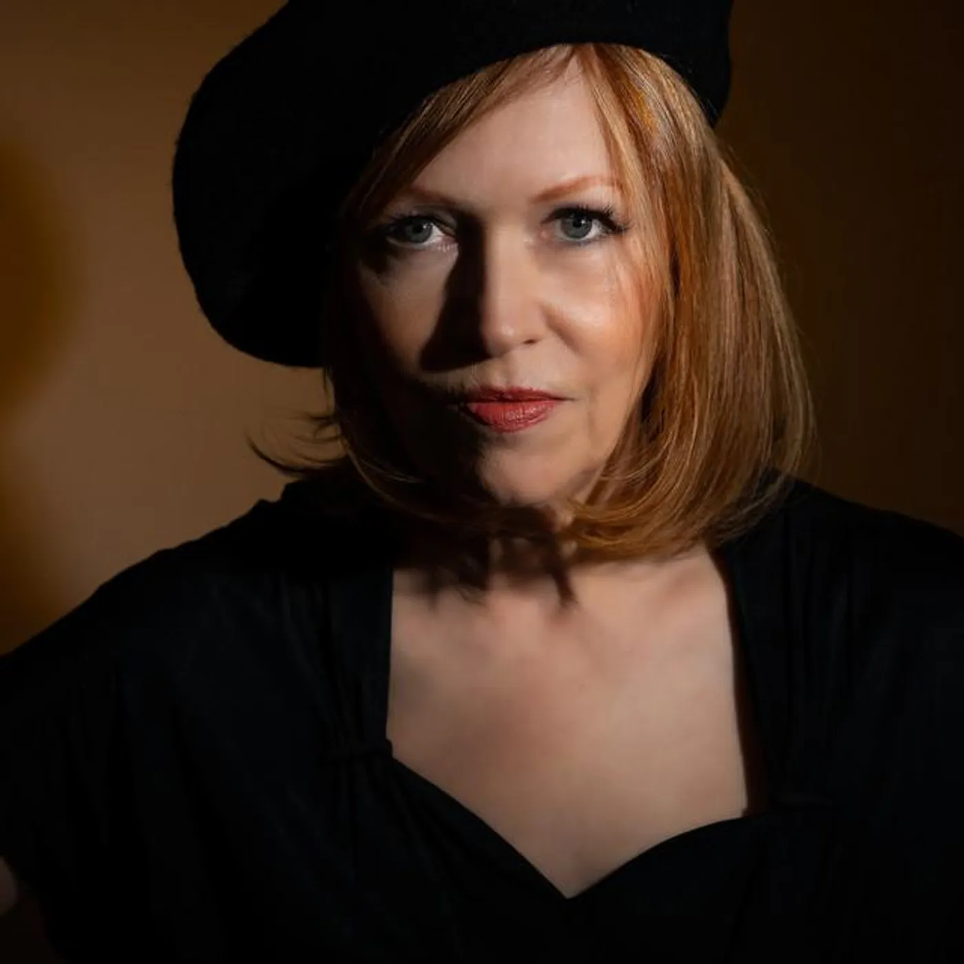 Mary Lee Kortes