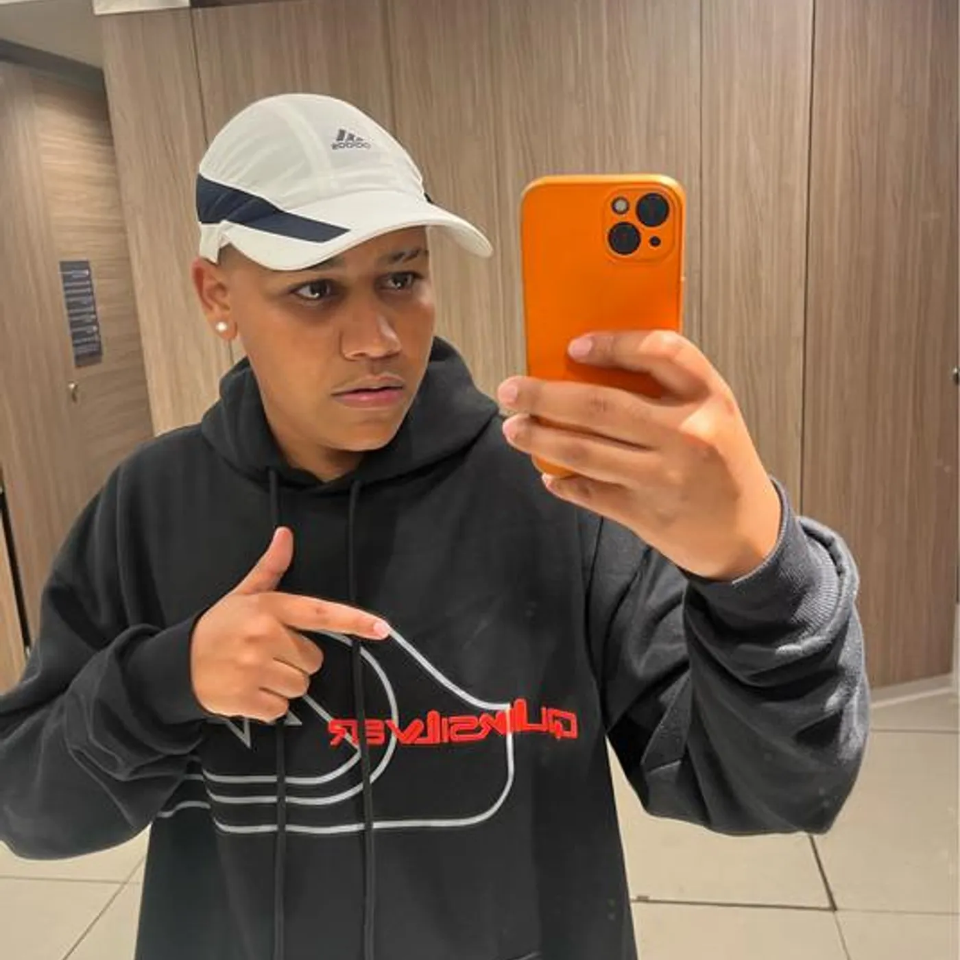 MC VN Cria Brand Page