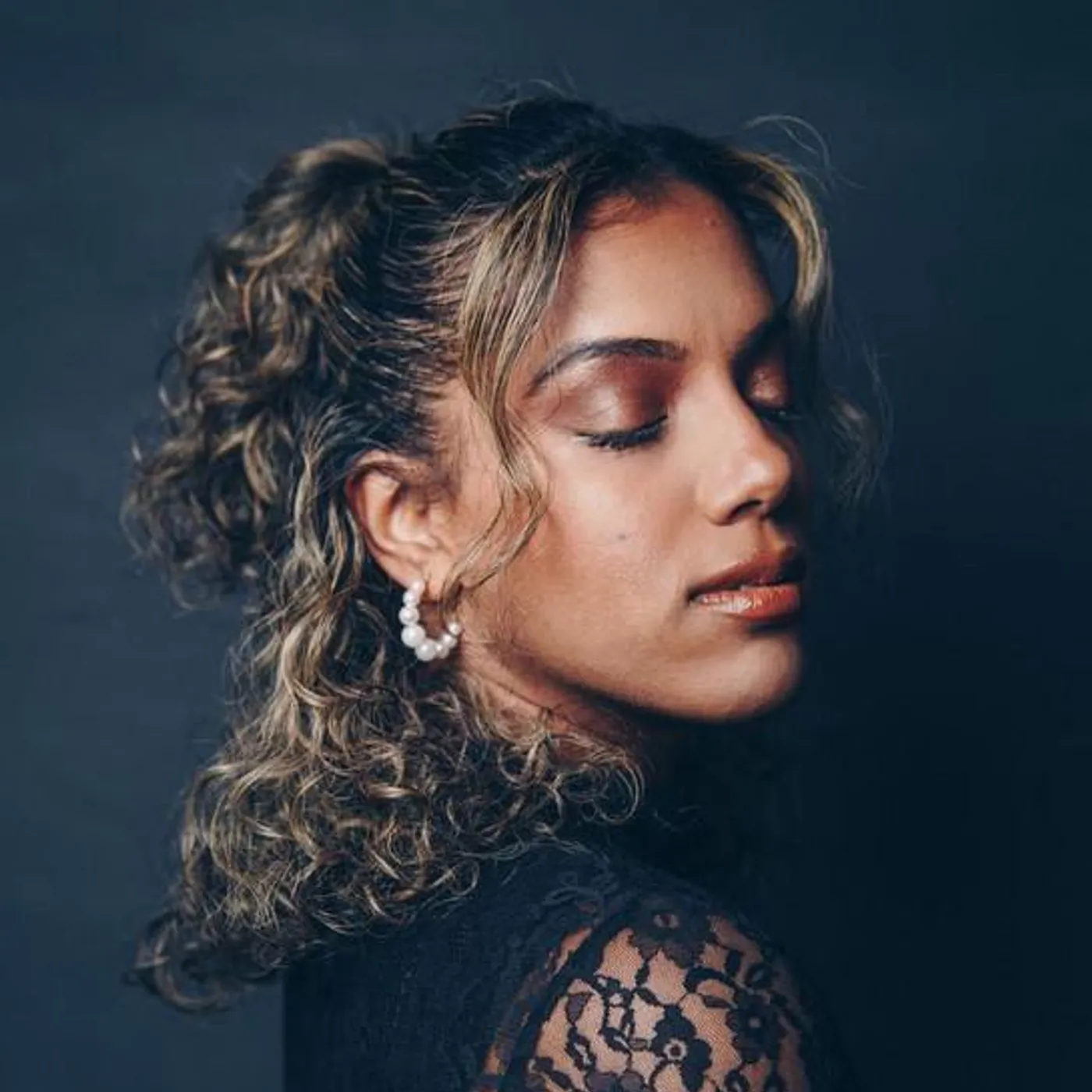 Meagan De Lima Brand Page