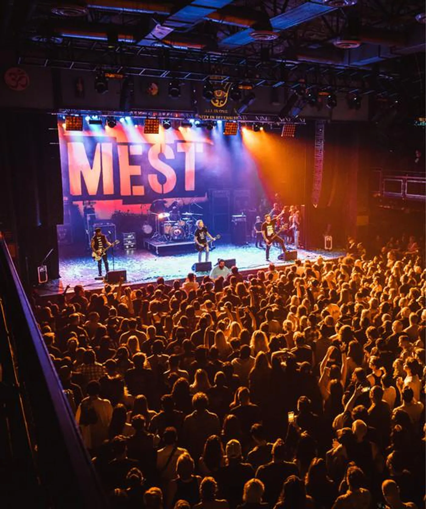 Mest