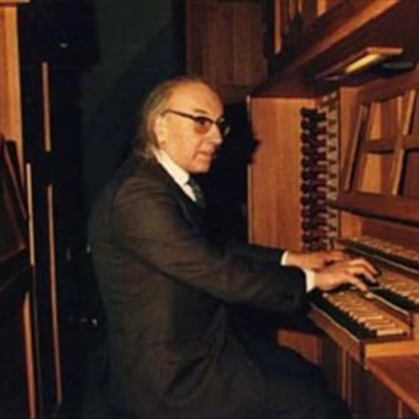 Michel Chapuis Brand Page