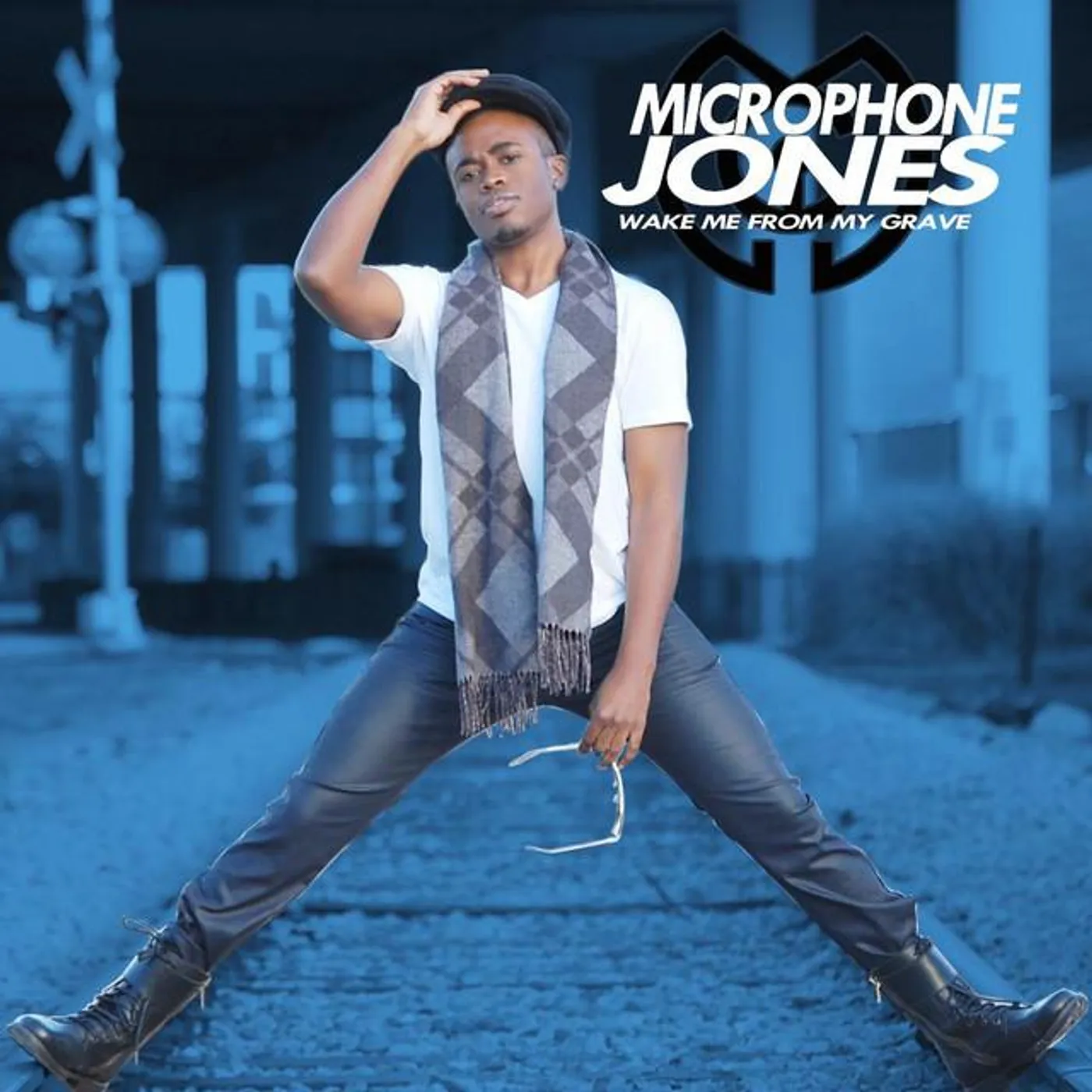Microphone Jones