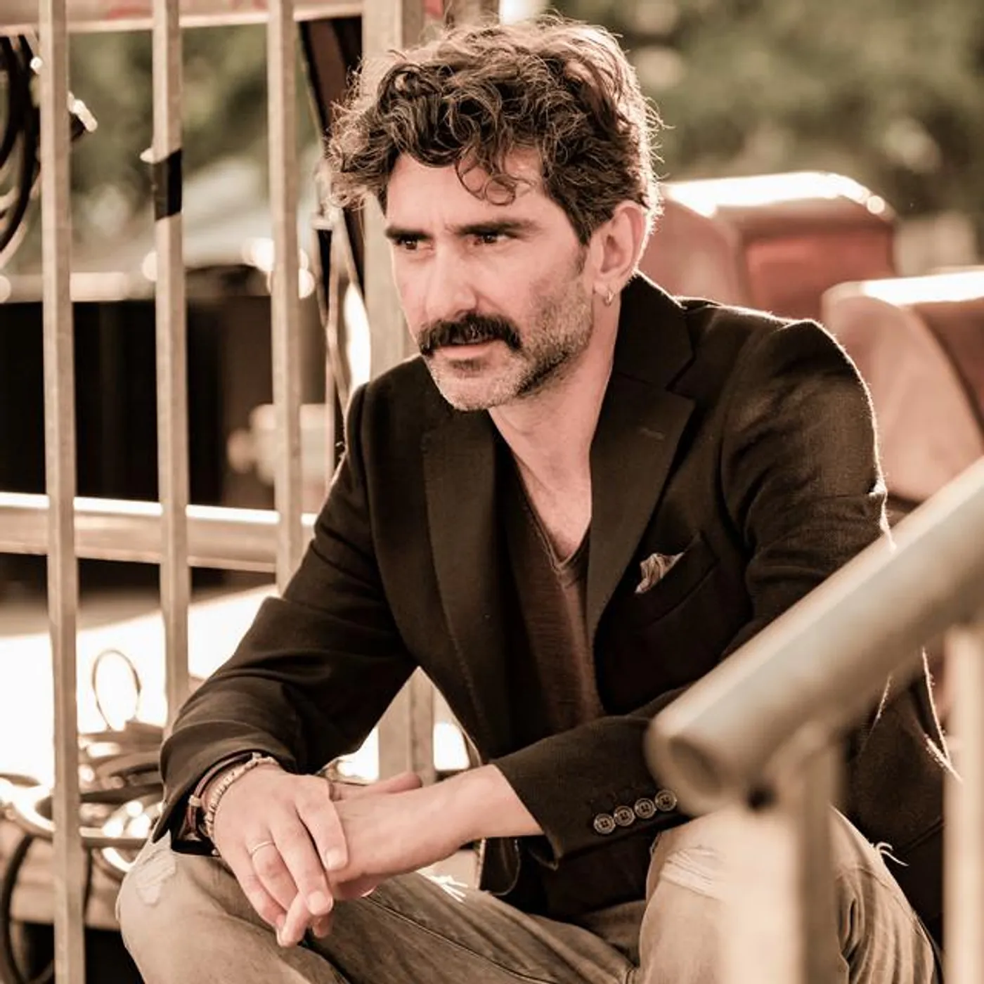 Mihalis Kalkanis Brand Page