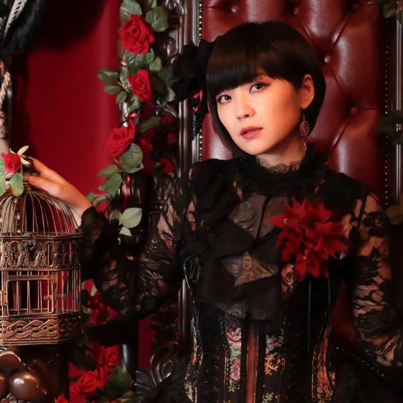 Mika Kobayashi Brand Page