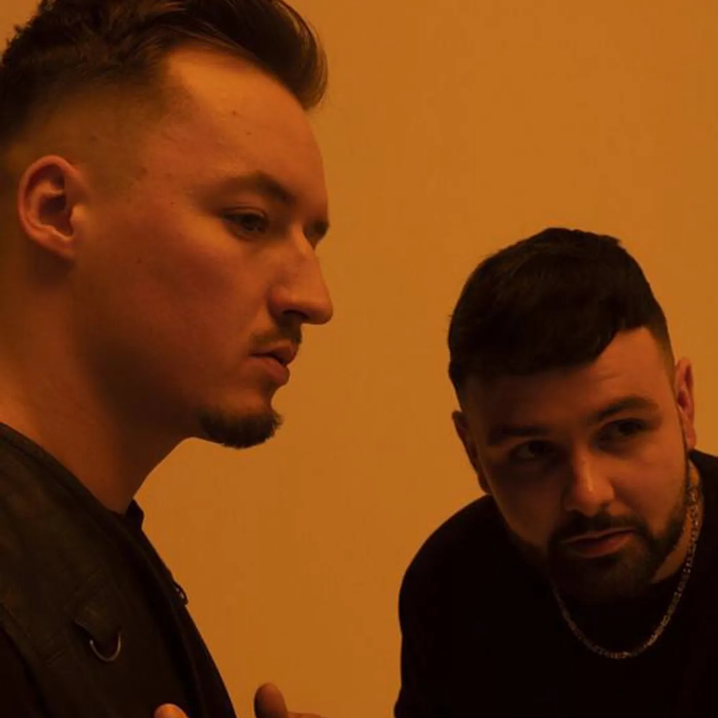 Mimiks Brand Page