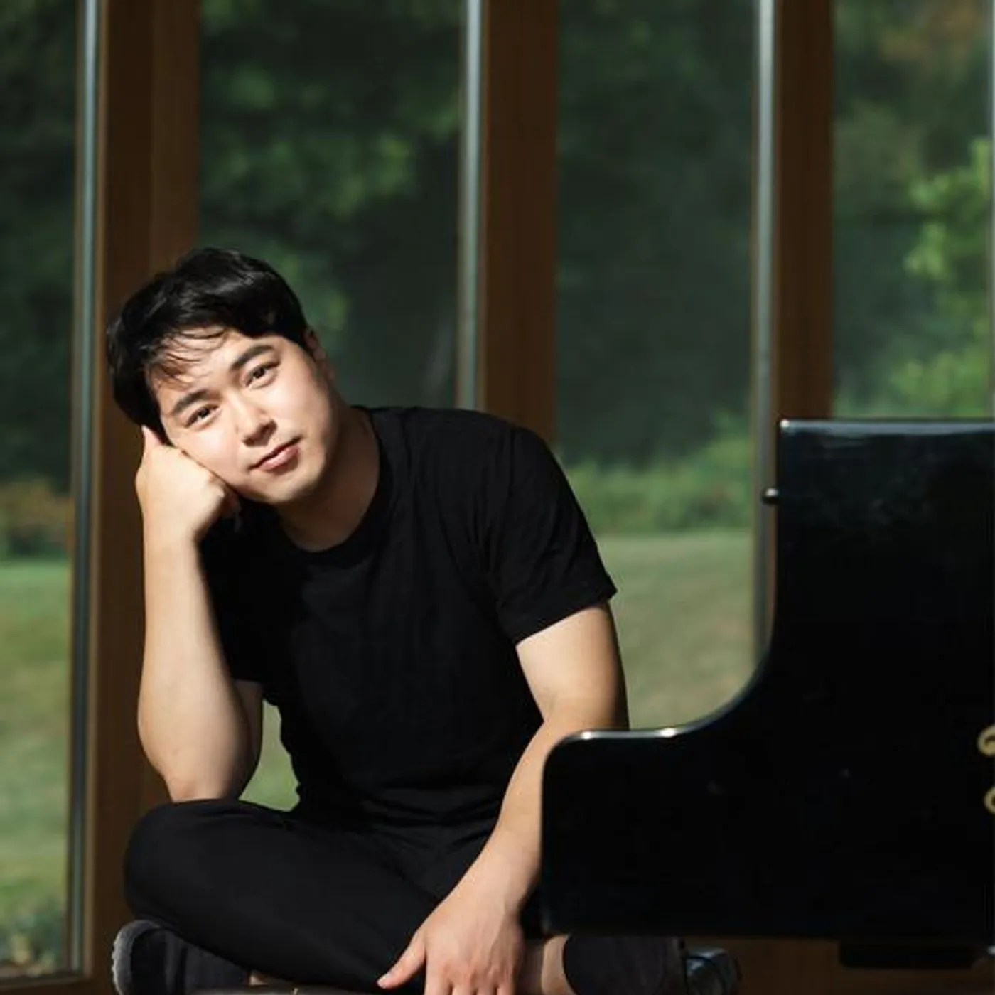 Minsoo Hong