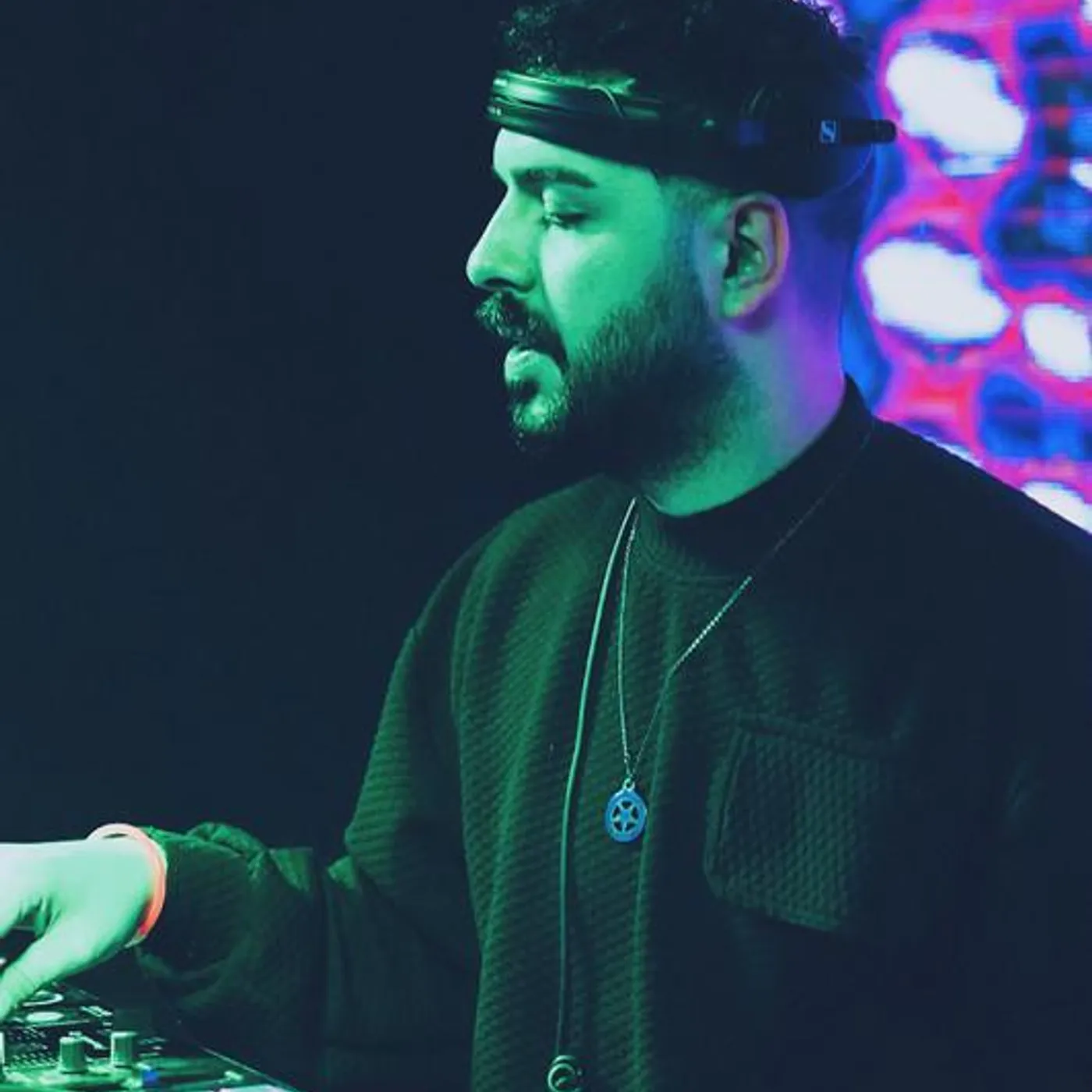 MUSTAFA ALPAR Brand Page
