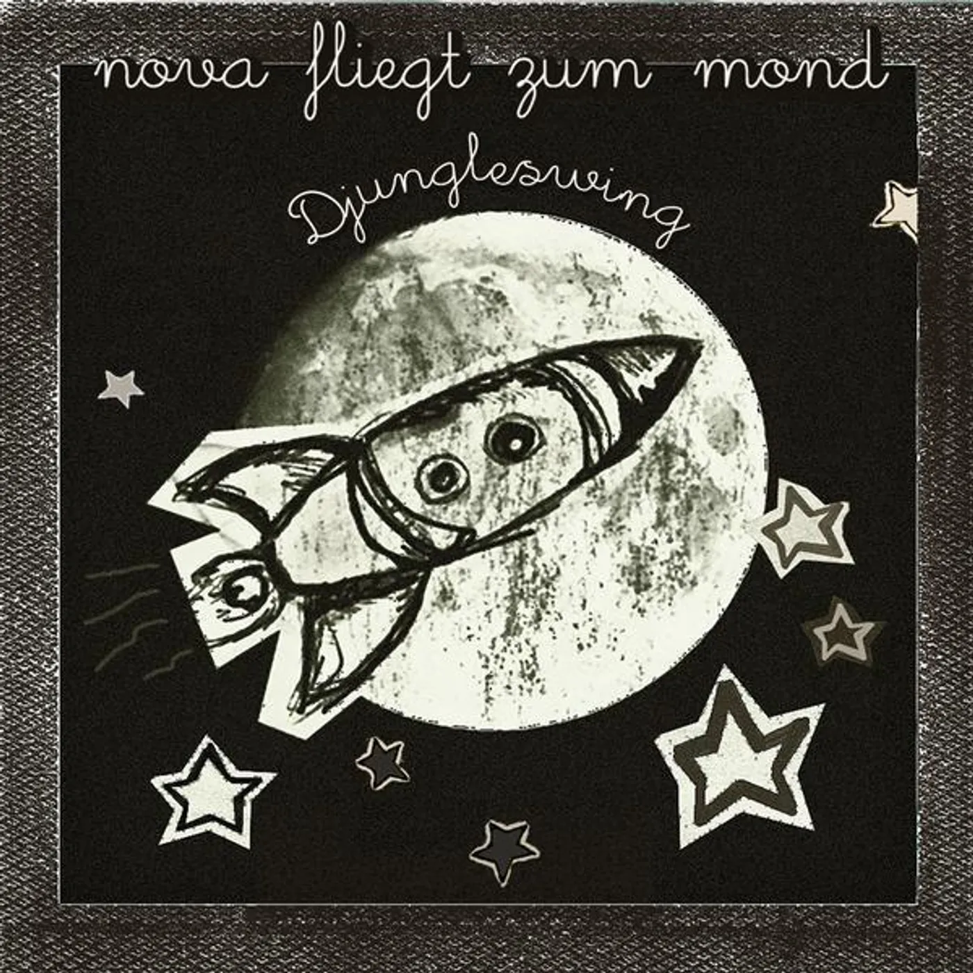 Nova fliegt zum Mond