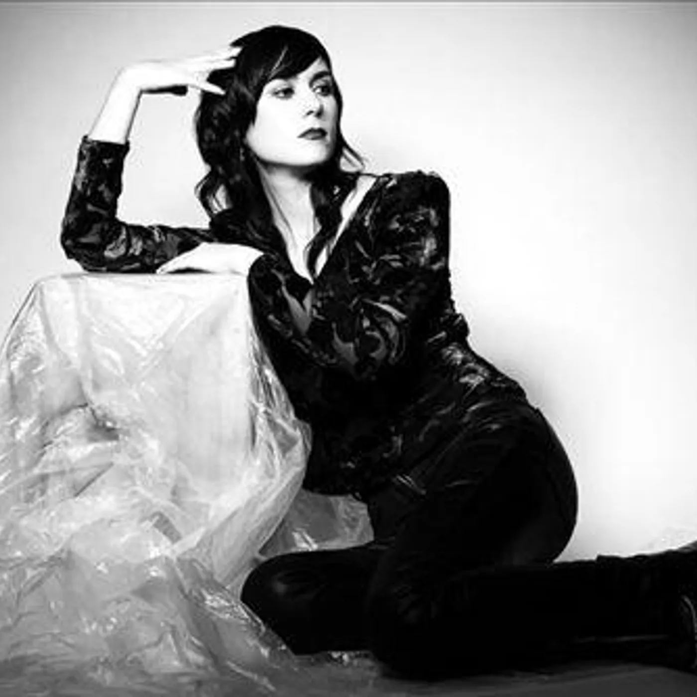 Noveller Brand Page