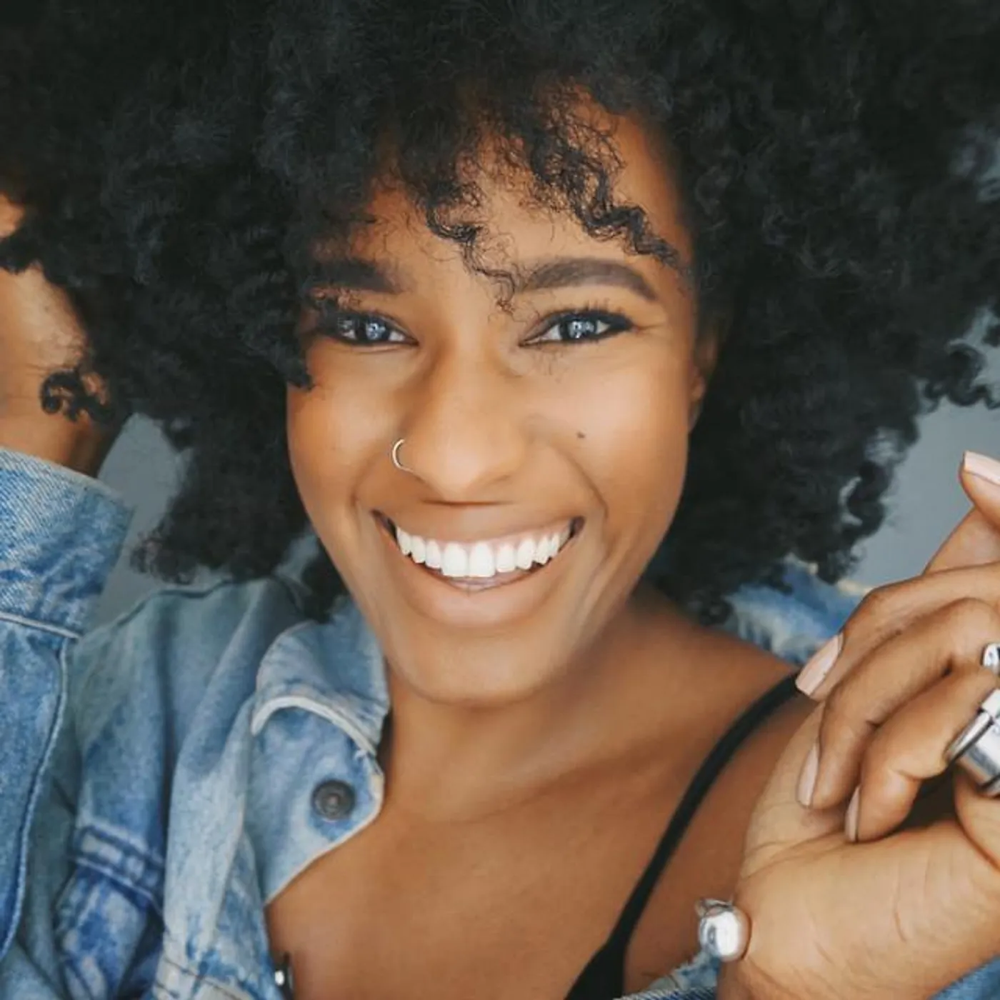 Nayanna Holley Brand Page