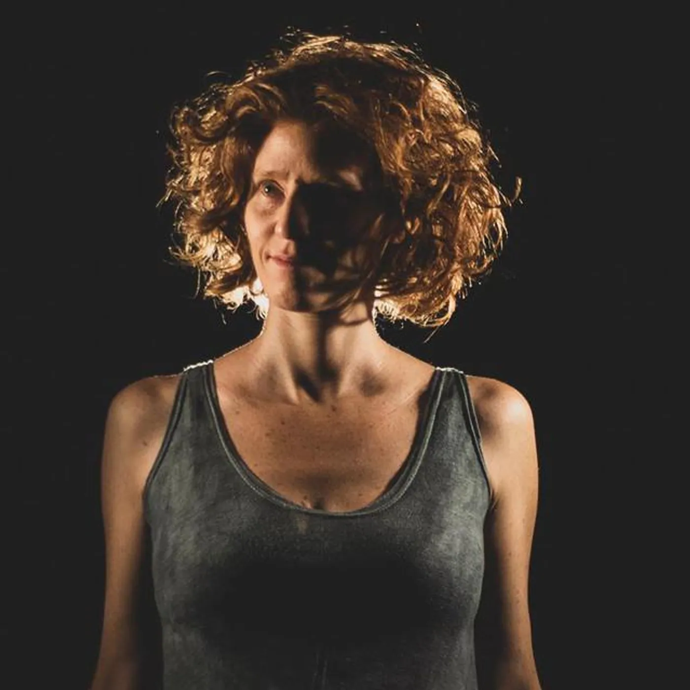 Nadia Szachniuk Brand Page