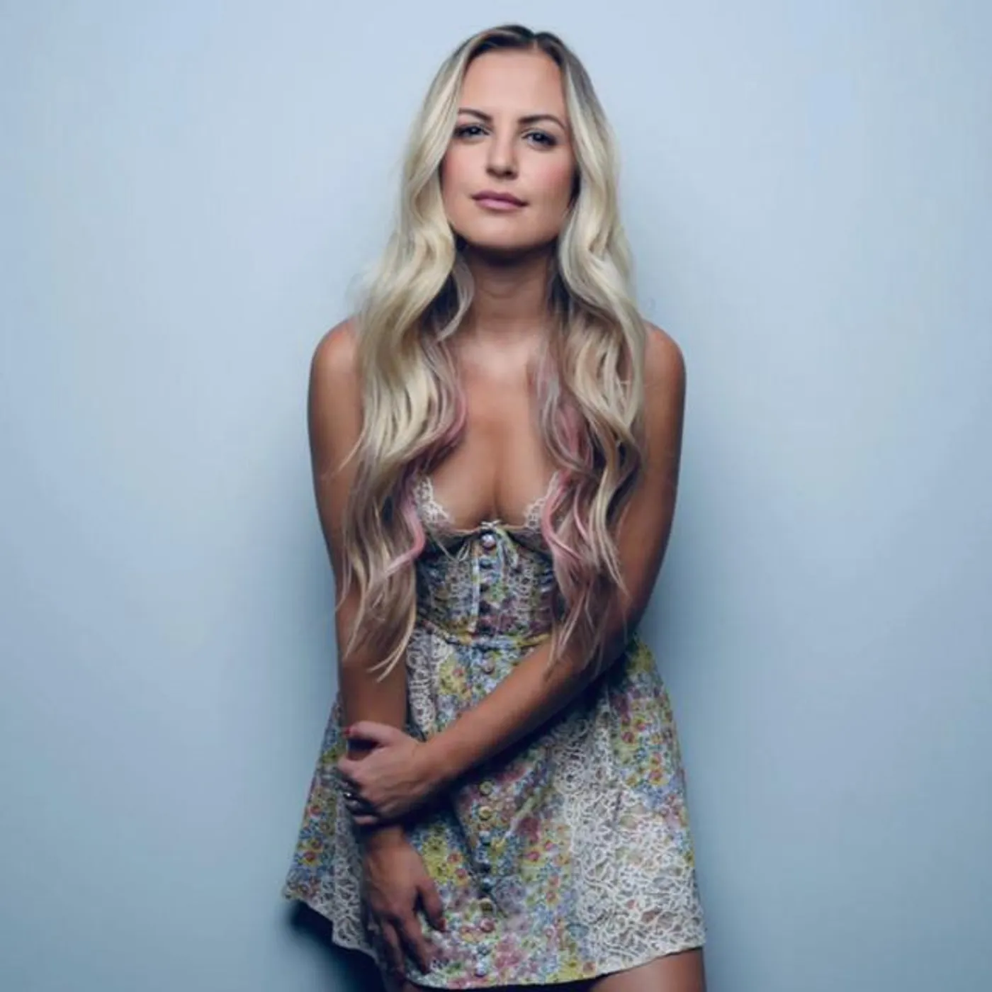 Nevena Brand Page