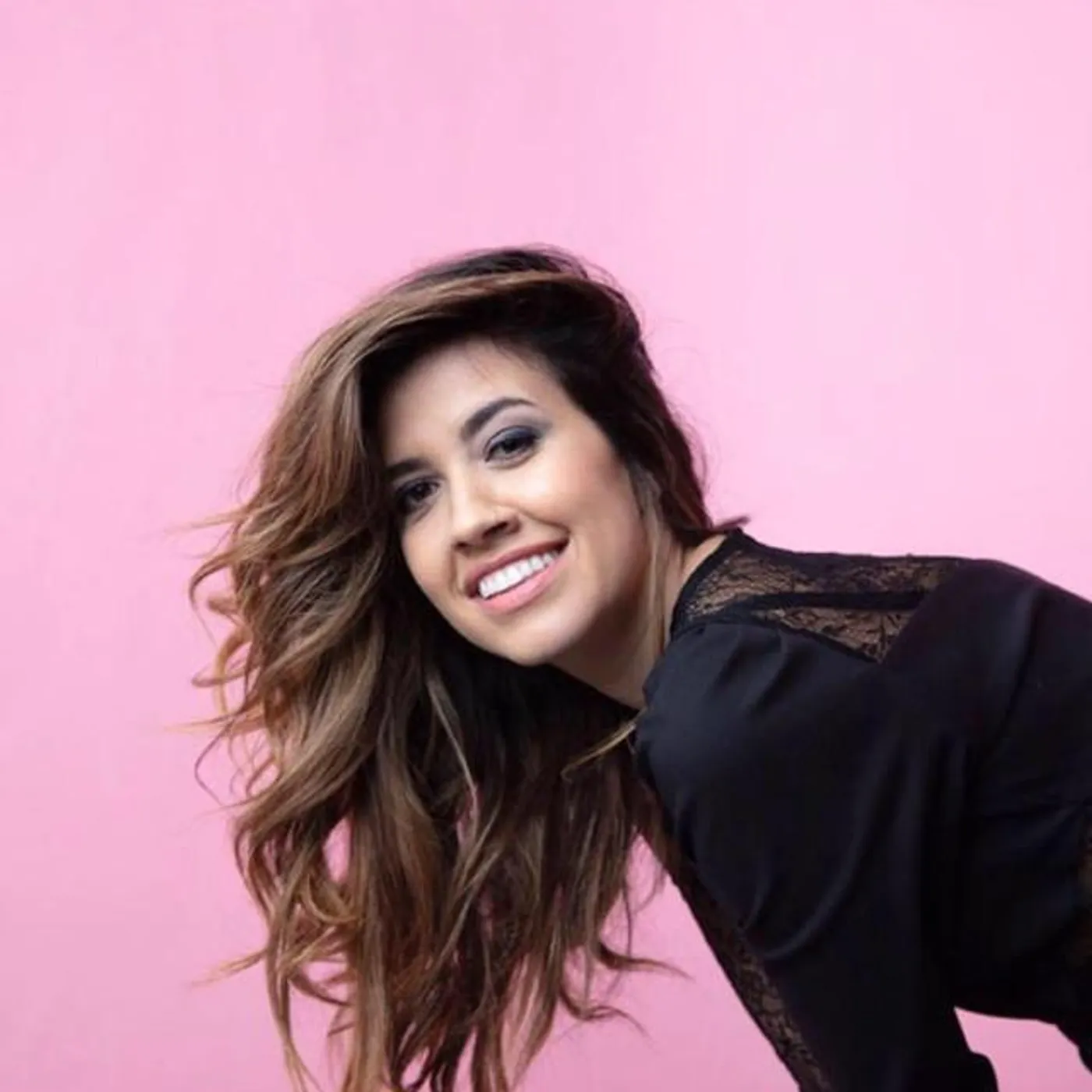 Nikki Leonti Brand Page